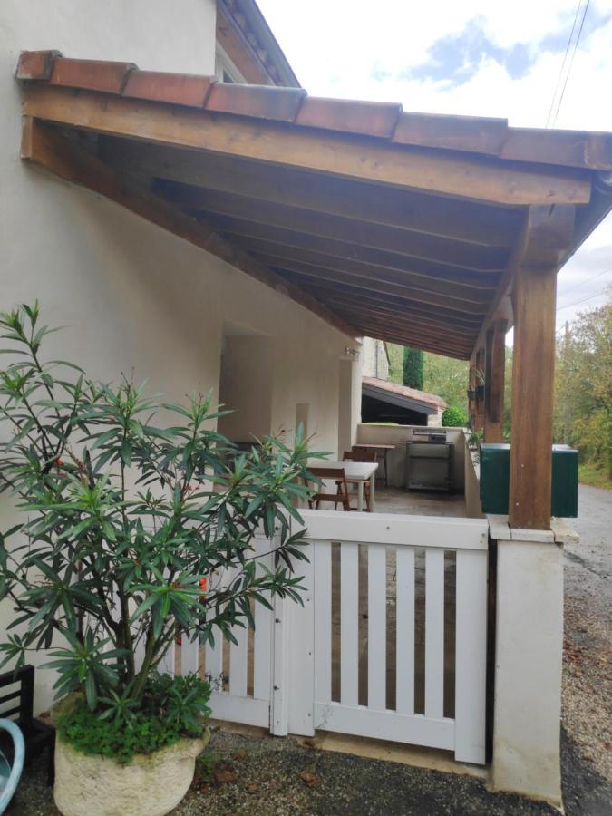Maison 4 Personnes Caillac Esterno foto